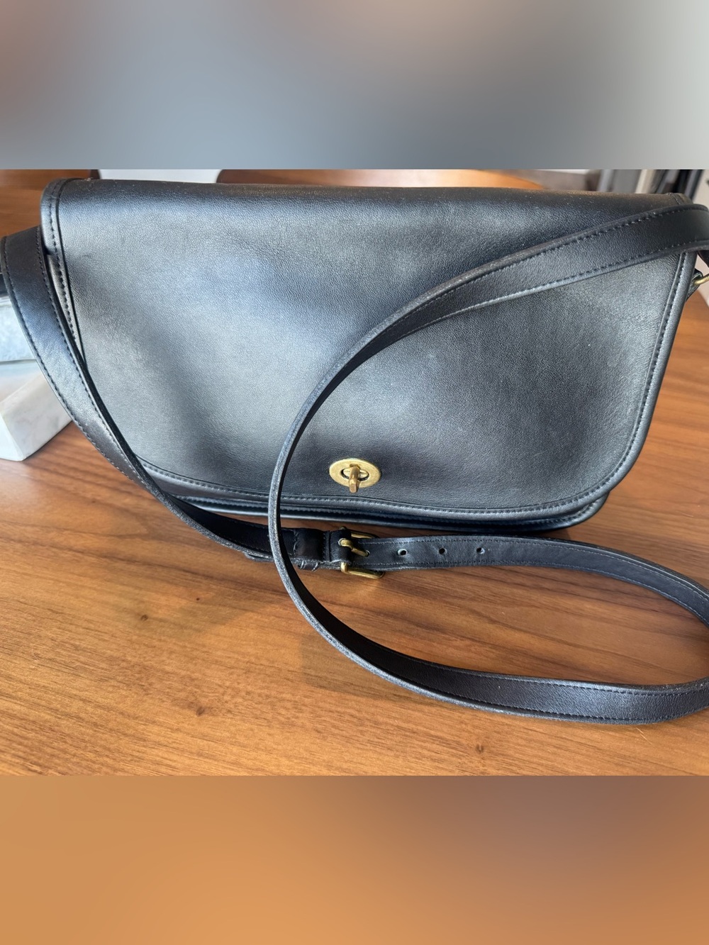 Vintage Coach City Bag Black with Brass Hardware - Picture 2 of 7